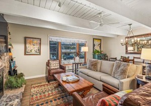 Chateau Chaumont Unit 5, Condo with Prime Location, 1 Block to Aspen Mountain