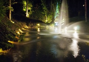 Cherokee Wind - 1 Bedrooms, 1 Baths, Sleeps 4 by RedAwning