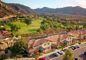 Christmas Welk San Diego California 1 bedroom (inquire about 2bdrm lockoff)