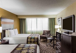 Clarion Hotel Charlotte Airport & Conference Center
