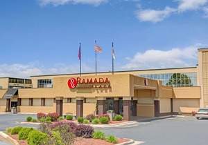 Clarion Hotel Charlotte Airport & Conference Center