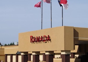 Clarion Hotel Charlotte Airport & Conference Center