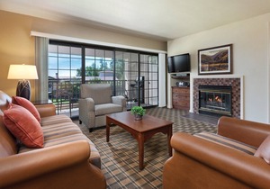 Clear Lake Resort 3bdr