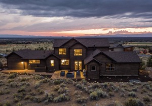Clint by AvantStay Located Within The Brasada Ranch Community Golf Course, Pool & Hot Tub