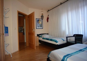 Close to the beach and quiet. Small and cozy apartment with 2 bedrooms.