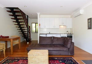 Cloudsong Chalet 4 - Close to the village centre!