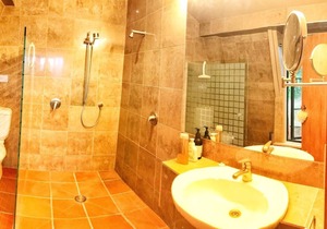 Coastal Chalet Suite A