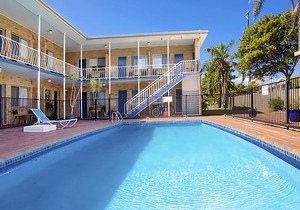 Coasters 26 is a motel-style studio situated in the beach-side village of Sawtell, near the beach.