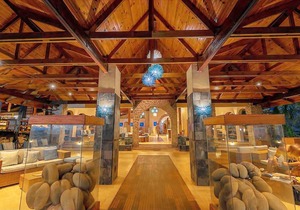 Coco de Mer Hotel and Black Parrot Suites