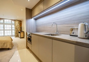 Cocoa Suites 11 - sleeps 2 guests in studio apartment