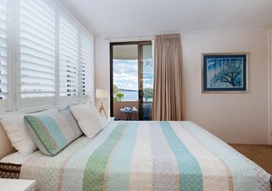 Columbia, 3 12 Columbia Close - large unit with fantastic water views and wifi