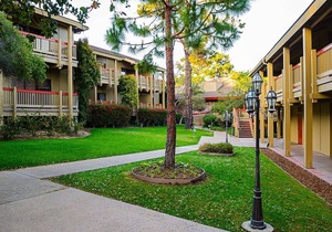 Comfort Inn Monterey Peninsula Airport