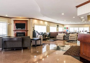 Comfort Suites Canton