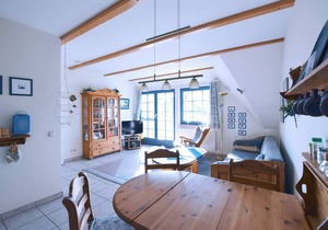 Comfortable, bright vacation apartment near the forest in Eichenpark, max. 4 pers., WLAN