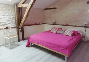 Comfortable cottage with swimming pool and paddling pool