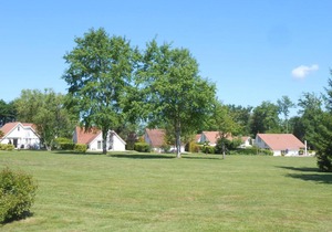 Comfortable home with terrace in a pleasant holiday village