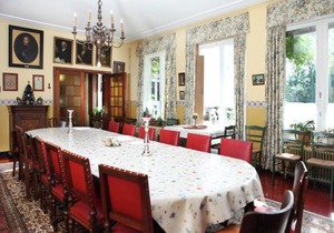 Comfortable Mansion in Doomkerke near Forest