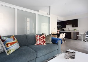 Comfy, Clean and Modern Pasadena Apartment