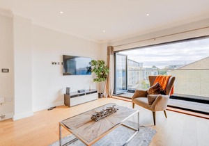 Concord Apartments Kew Heathrow Brentford London