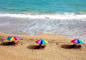 Condado Beachfront Studio, Incredible view, next to Mariott, secure, king bed
