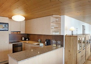 Cosy apartment for 5 people with WIFI, TV and balcony