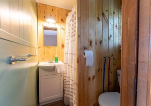 Cottage 10 Summary: S