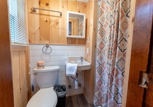 Cottage 14 Summary: A