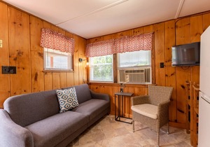 Cottage 15 Summary: A