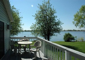 Cottage 3 on Beautiful Fox Lake!