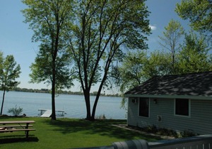 Cottage 4 on Beautiful Fox Lake!