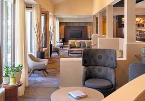 Courtyard by Marriott Fresno