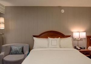 Courtyard Chapel Hill