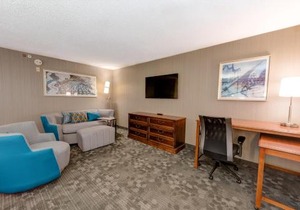 Courtyard Chapel Hill