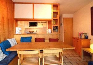 Cozy 6 pers apt, balcony, ski storage in Champagny-en-Vanoise