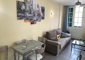 Cozy apartment Playa Las Vistas. Free Wifi.