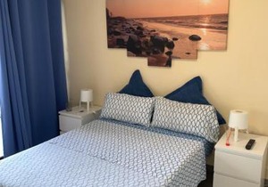 Cozy apartment Playa Las Vistas. Free Wifi.