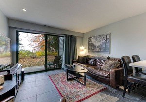 🏖️ Cozy Aviation ✈ Style Lake View Condo @ The Shores