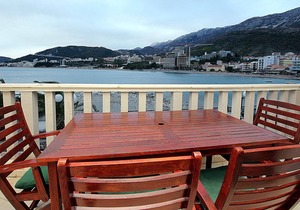 Cozy Beach Front One Bedroom Apartment
