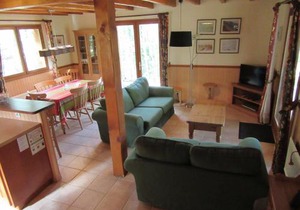 Cozy chalet in the woods of the beautiful Dordogne