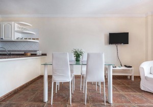 Cozy Holiday Apartment “Apartamento Carla 2C” in Playa San Juan with Sea View