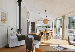 Cozy home in Hornbæk with WiFi