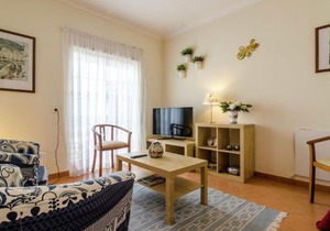 Cozy Lagos Apartment near beach