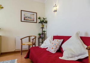 Cozy Lagos Apartment near beach