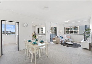 Cozy two bedrooms with stunning water view