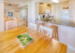 CRC 3201 - Retro Condo with Ocean View