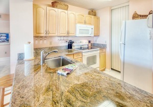 CRC 3201 - Retro Condo with Ocean View