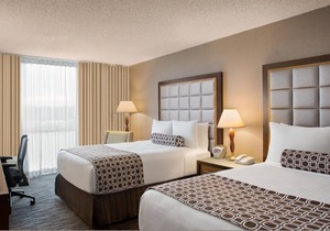 Crowne Plaza San Francisco Airport, an IHG Hotel