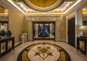 Curtiss Hotel Ascend Hotel Collection