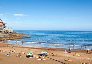 Cute Apartment in Salinetas beach.