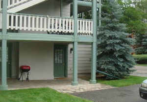 Cute, Warm Springs, Great Rates